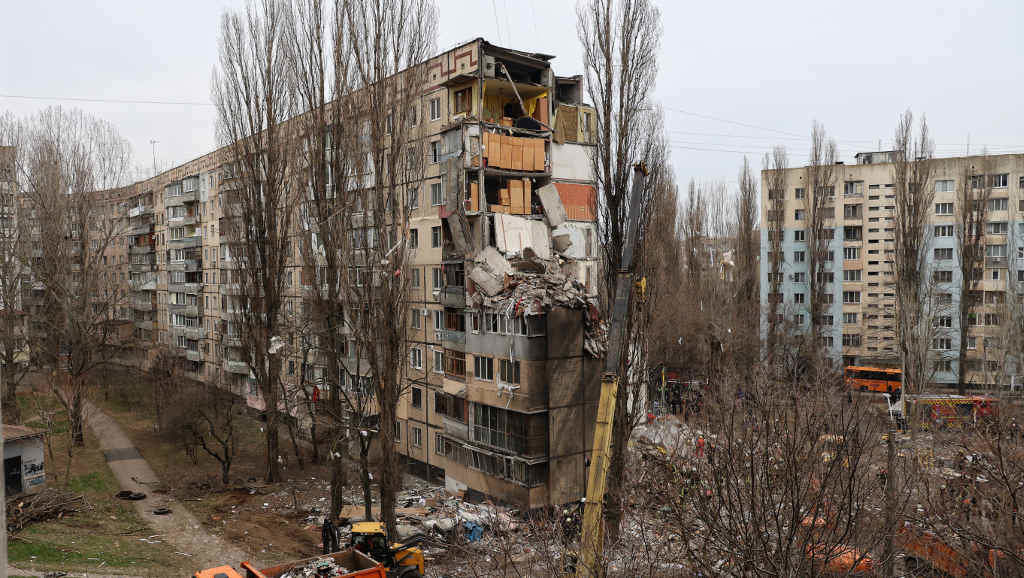 Edificio danado en Odesa, Ucraína, nun ataque ruso a pasada fin de semana. (Foto: Ukrinform / DPA)