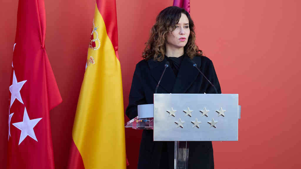 A presidenta da Comunidade de Madrid, Isabel Díaz Ayuso, a segunda feira. (Foto: Jesús Hellín / Europa Press)