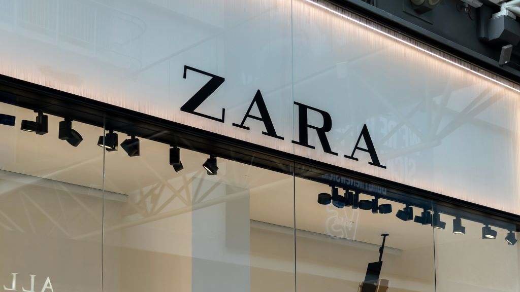 Unha tenda de Zara, principal marca do grupo Inditex. (Foto: Nós Diario)
