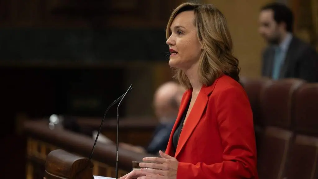 Pilar Alegr&iacute;a, ministra de Educaci&oacute;n