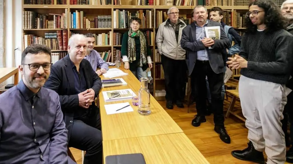 Presentaci&oacute;n de 'Os reis e as ra&iacute;&ntilde;as da Galiza', este s&aacute;bado en Compostela (Foto: Luis Polo).