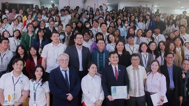 Participantes na primeira Conferencia Internacional de Psicoloxía Ambiental (EPIC) de Filipinas. (Foto: UST)
