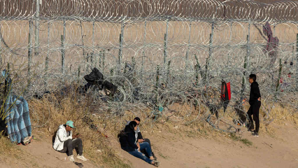 Valado na fronteira entre México e os Estados Unidos. (Foto: David Peinado / ZUMA Press Wire / dp / DPA)