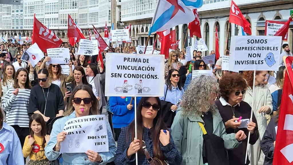Dependentas de Inditex maniféstanse na Coruña