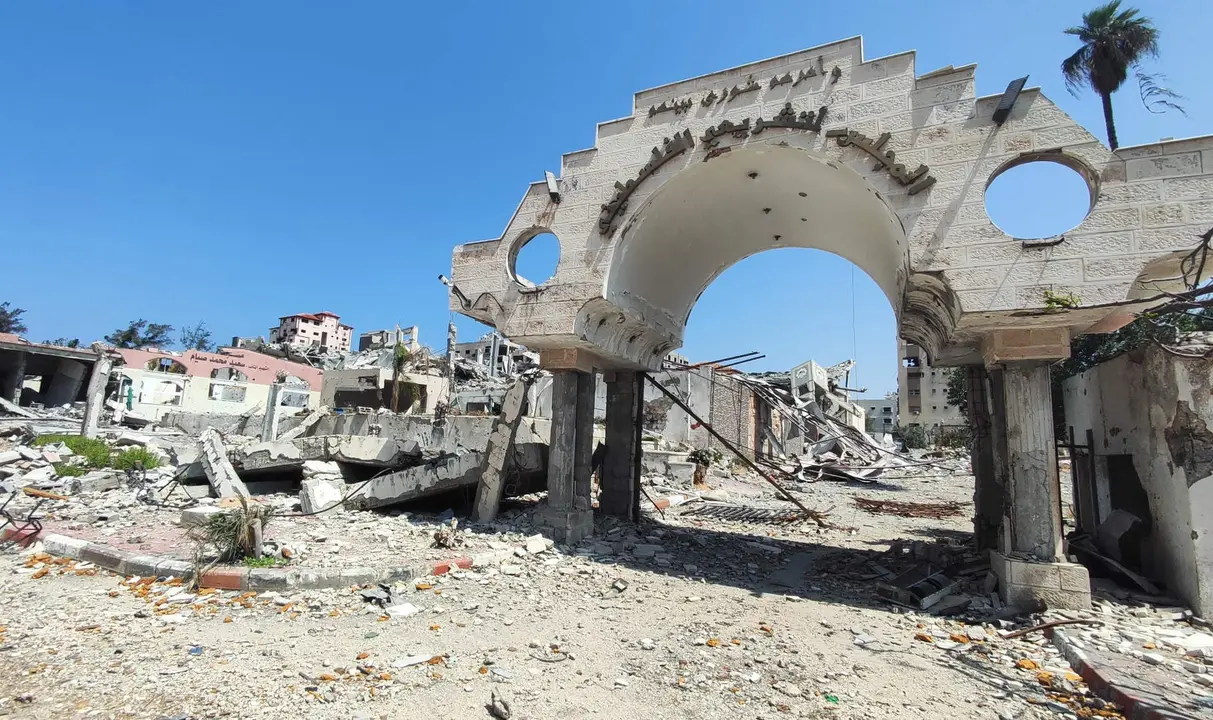 &Aacute;rea destru&iacute;da en Gaza no marco do xenocidio que est&aacute; a perpetrar Israel, a segunda feira. (Foto: Foto Khaled Daoud / APA Images v&iacute;a ZUMA v&iacute;a Europa Press)
