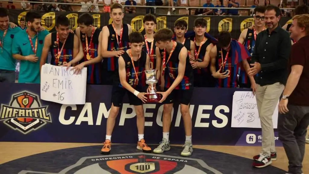 O F&uacute;tbol Club Barcelona &eacute; o vixente campi&oacute;n do certame (Foto: FEB).