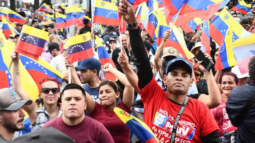 Mobilizaci&oacute;n a terza feira en Caracas, a capital de Venezuela, a favor de Nicol&aacute;s Maduro. (Foto: PSUV)