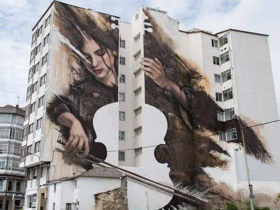 O mural que representa unha violonchelista pintado por Sfhir en Fene na pasada edici&oacute;n foi reco&ntilde;ecido como o Mellor Mural do Mundo