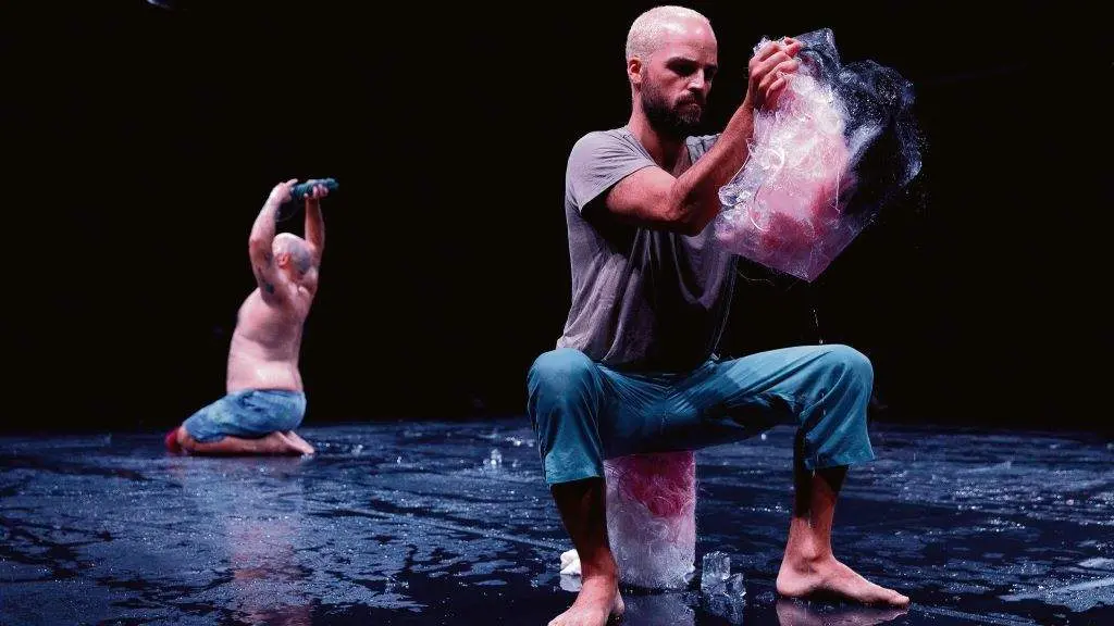 Lucas Damiani traballando no proxecto 'Hydra'. 