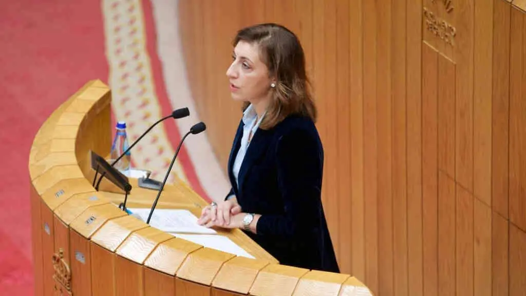 A conselleira de Medio Ambiente, &Aacute;ngeles V&aacute;zquez, no Parlamento. (Foto: Xunta da Galiza / Europa Press)