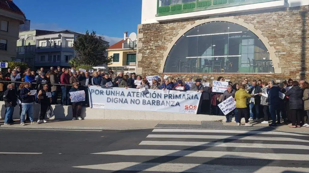 Concentraci&oacute;n da veci&ntilde;anza de Agui&ntilde;o e Ribeira esta sexta feira. (Foto: N&oacute;s Diario)