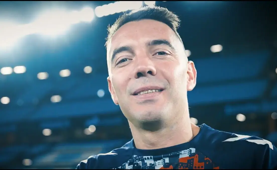 Iago Aspas no v&iacute;deo en que anuncia a s&uacute;a renovaci&oacute;n. (Foto: RC Celta)