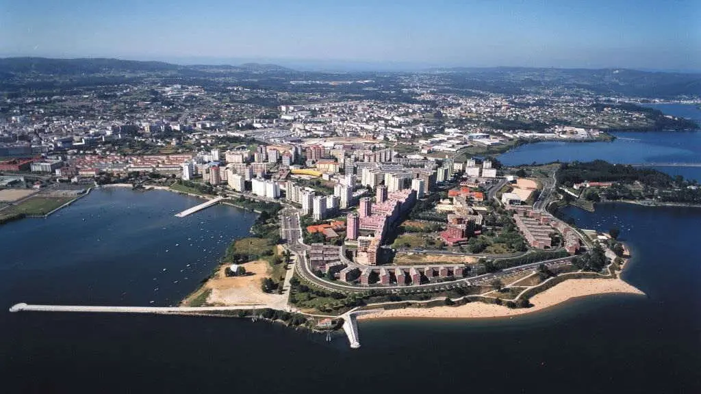 Vista de Ferrol e do seu porto nunha imaxe de arquivo. (Foto: Europa Press)