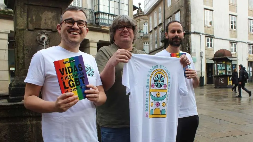 Carlos Call&oacute;n, Xurxo Ay&aacute;n e Daniel Macua, esta sexta feira en Compostela. (Foto: Riob&oacute; Prada)