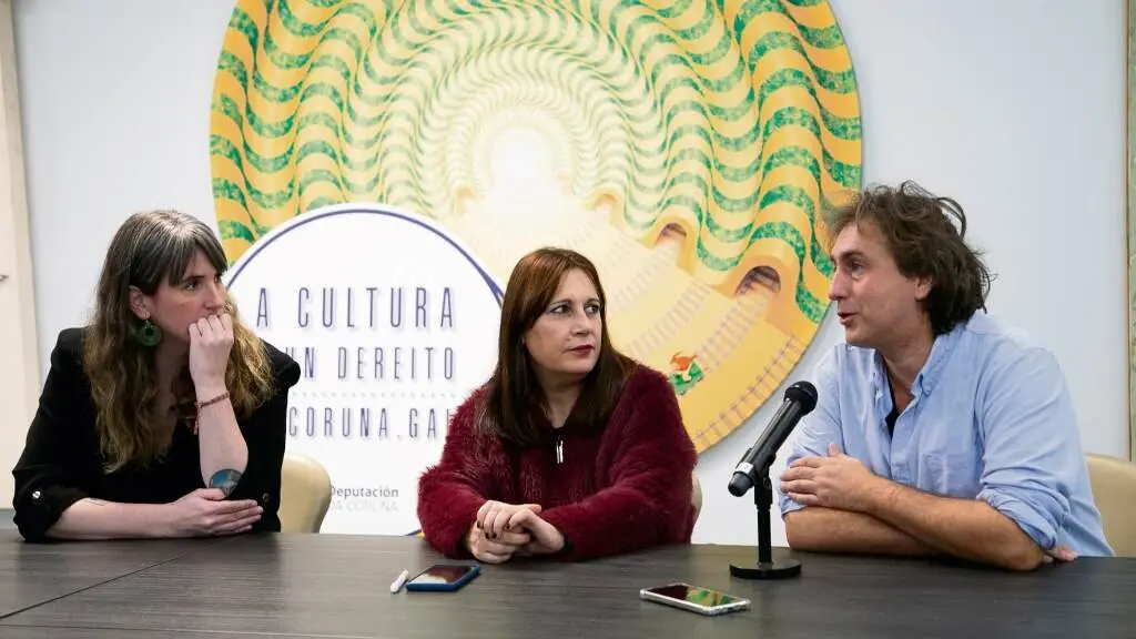 Aitana Cu&eacute;tara, Natividade Gonz&aacute;lez e Roberto Abu&iacute;n. (Foto: N&oacute;s Diario)