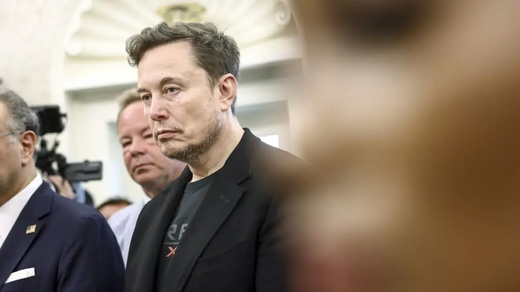 Elon Musk, director executivo de Tesla e Space X, deixa o Goberno de Donald Trump. (Foto: Europa Press / Contacto / Jim LoScalzo)