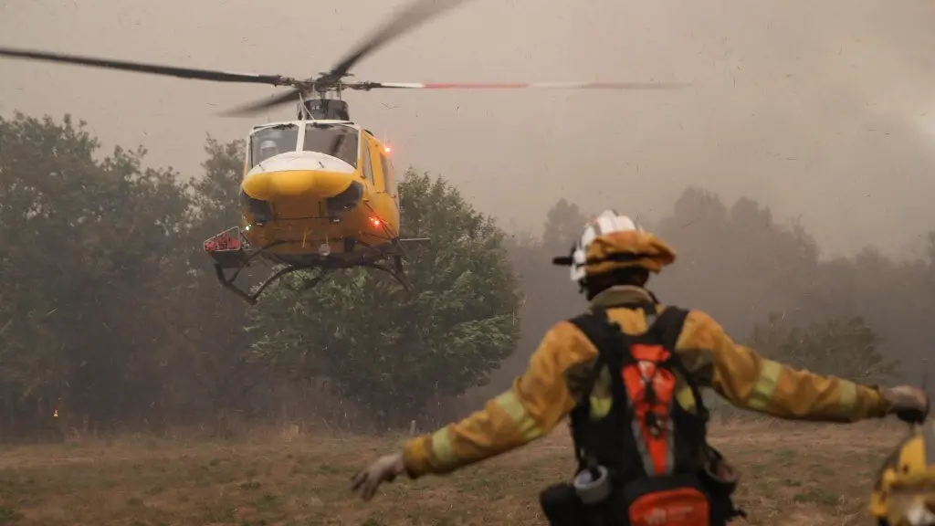 Operativo contra o incendio de Pant&oacute;n, esta quinta feira 18 de setembro. (Foto: Carlos Castro / Europa Press)