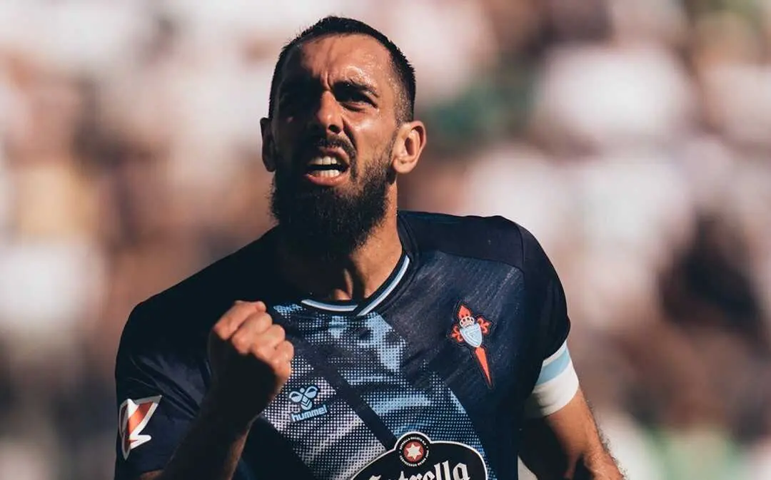 Borja Iglesias no partido ante o Elxe. (Foto: Celta)