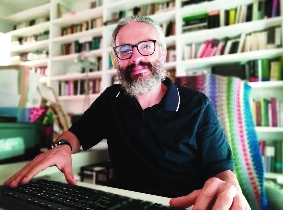 A obra de Fernando Castro Paredes pres&eacute;ntase na Moito Conto.