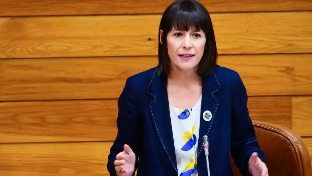 Ana Pont&oacute;n, este 15 de outubro no Parlamento galego. (Foto: N&oacute;s Diario)