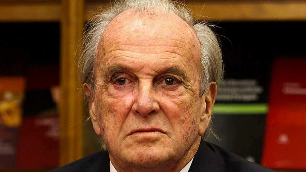O ex primeiro ministro Francisco Pinto Balsem&atilde;o en 2012. (Foto: Cruks)
