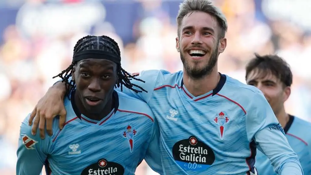 Moriba e Minguez, este 2 de novembro en Val&egrave;ncia. (Foto: LaLiga)