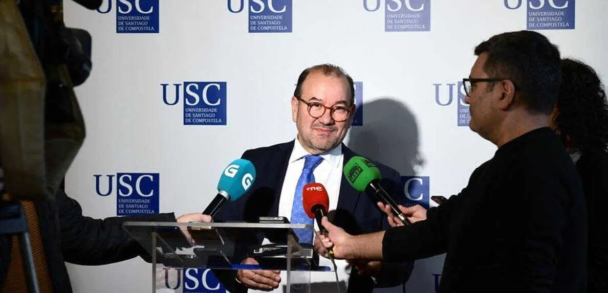 EuropaPress_7081281_rector_usc_antonio_lopez_rueda_prensa_noviembre_2025