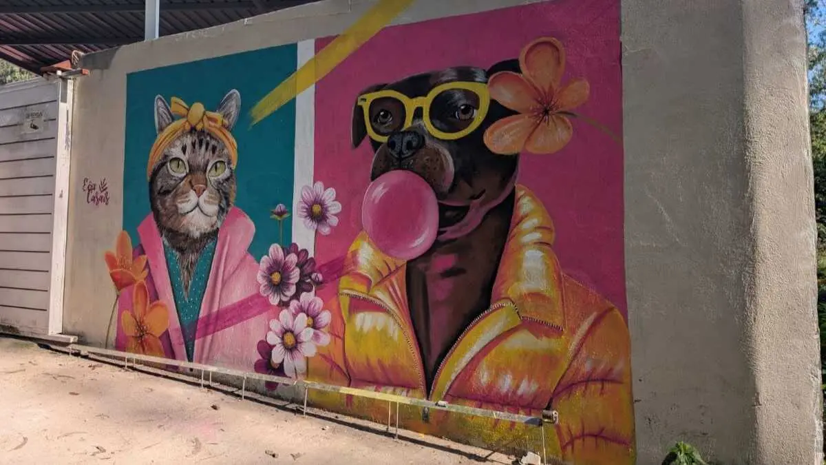 Mural solidario pintado por Eva Casais. (Foto: Street Art Cities)