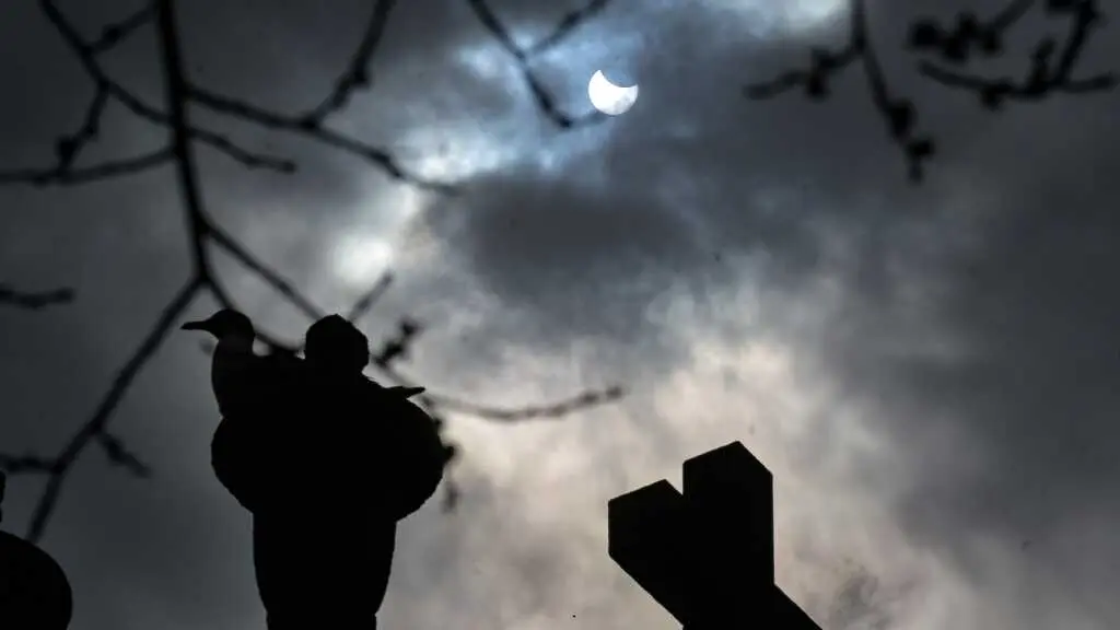 Eclipse parcial de sol vista desde A Coru&ntilde;a o 29 de marzo de 2025. (Foto: M. Dylan / Europa Press)