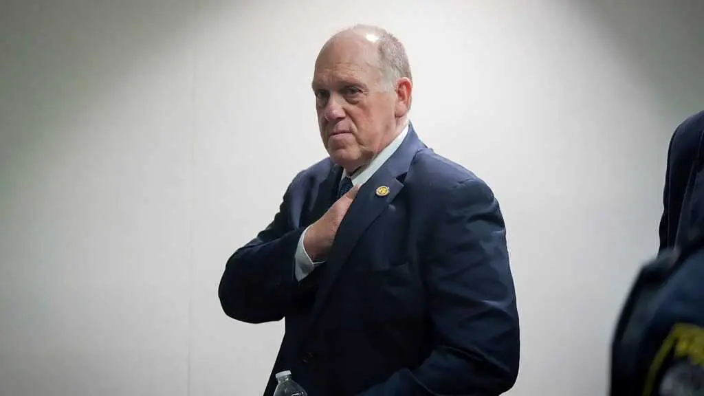 Tom Homan &eacute; co&ntilde;ecido nos EUA como 'o zar das fronteiras'. (Foto: Europa Press / Contacto / Richard Tsong-Taatarii)