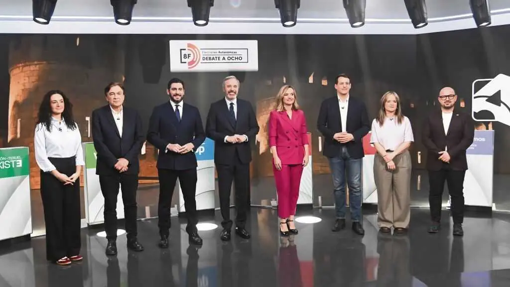 As oito candidaturas que concorren &aacute;s elecci&oacute;ns aragonesas. (Foto: Ram&oacute;n Comet / Europa Press)