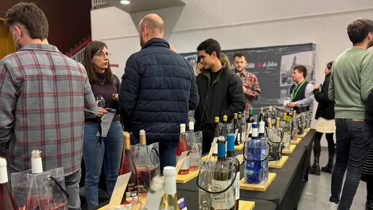 O T&uacute;nel do Vi&ntilde;o, na s&uacute;a quinta edici&oacute;n, no transcurso da Festa do Vi&ntilde;o de Chantada de 2025. (Foto: Vinosacra)