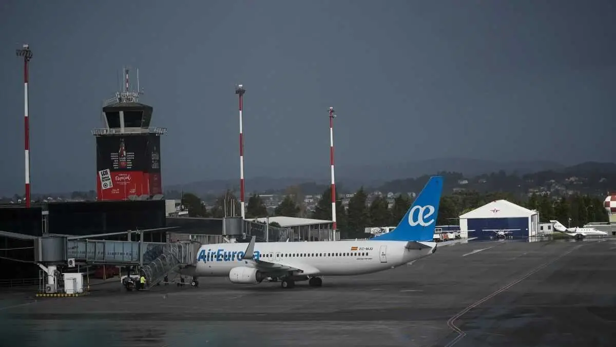 Aeroporto de Alvedro, na Coru&ntilde;a. (Foto: Gustavo de la Paz / Europa Press)