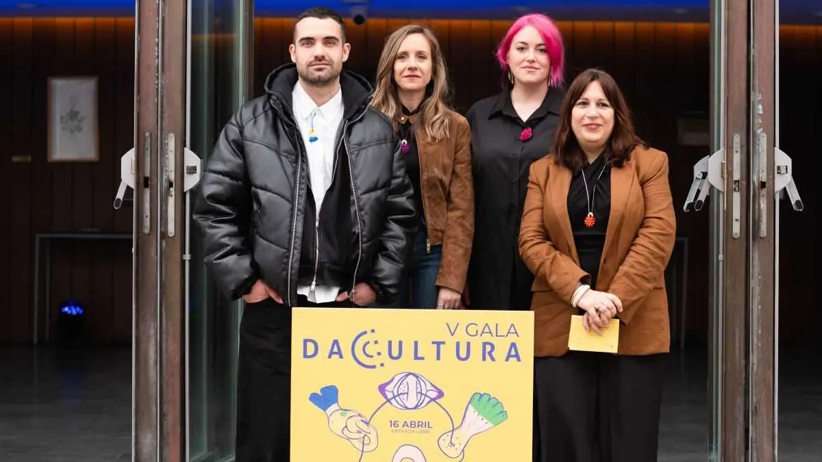 Xo&aacute;n F&oacute;rneas, Bel&eacute;m Tajes, Thais Su&aacute;rez e Natividade Gonz&aacute;lez. (Foto: Deputaci&oacute;n da Coru&ntilde;a)
