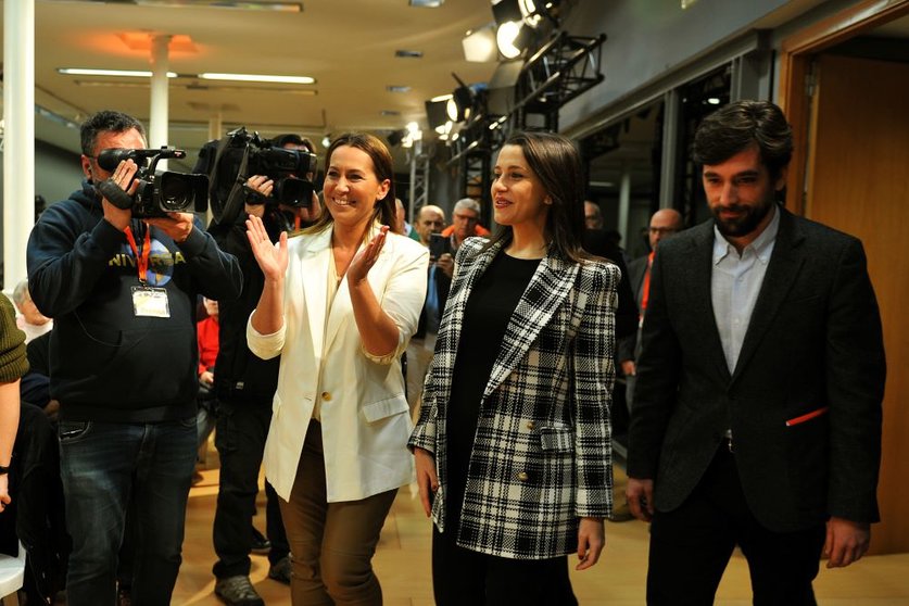 Inés Arrimadas apoiou Beatriz Pino nas primarias de Cs para elixir candidata á Xunta.