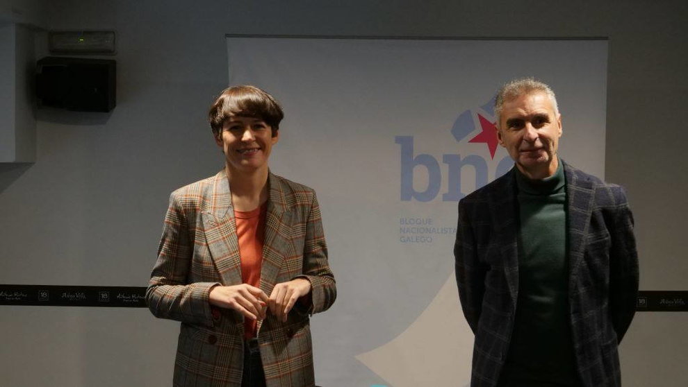 Ana Pontón e o portavoz do grupo muninicipal do BNG, Luís Seara, esta sexta feira en Ourense. (Foto: BNG)
