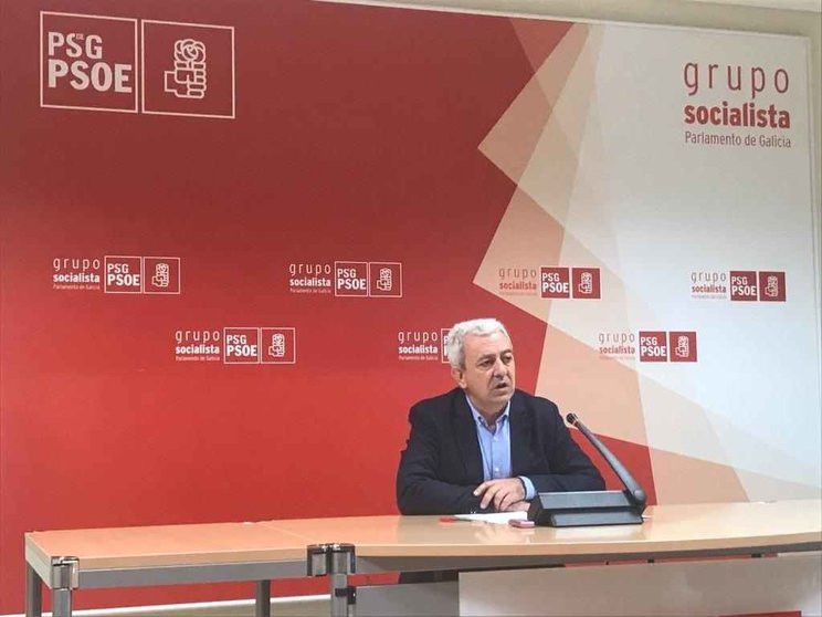 O deputado do PSdeG Luís Álvarez nunha rolda de prensa en febreiro de 2020. (Foto: Europa Press)