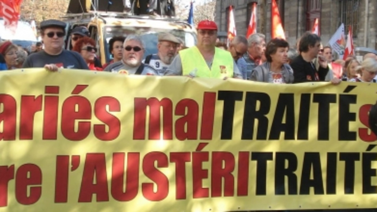 Protesta en Par&iacute;s contra a pol&iacute;tica de austeridade