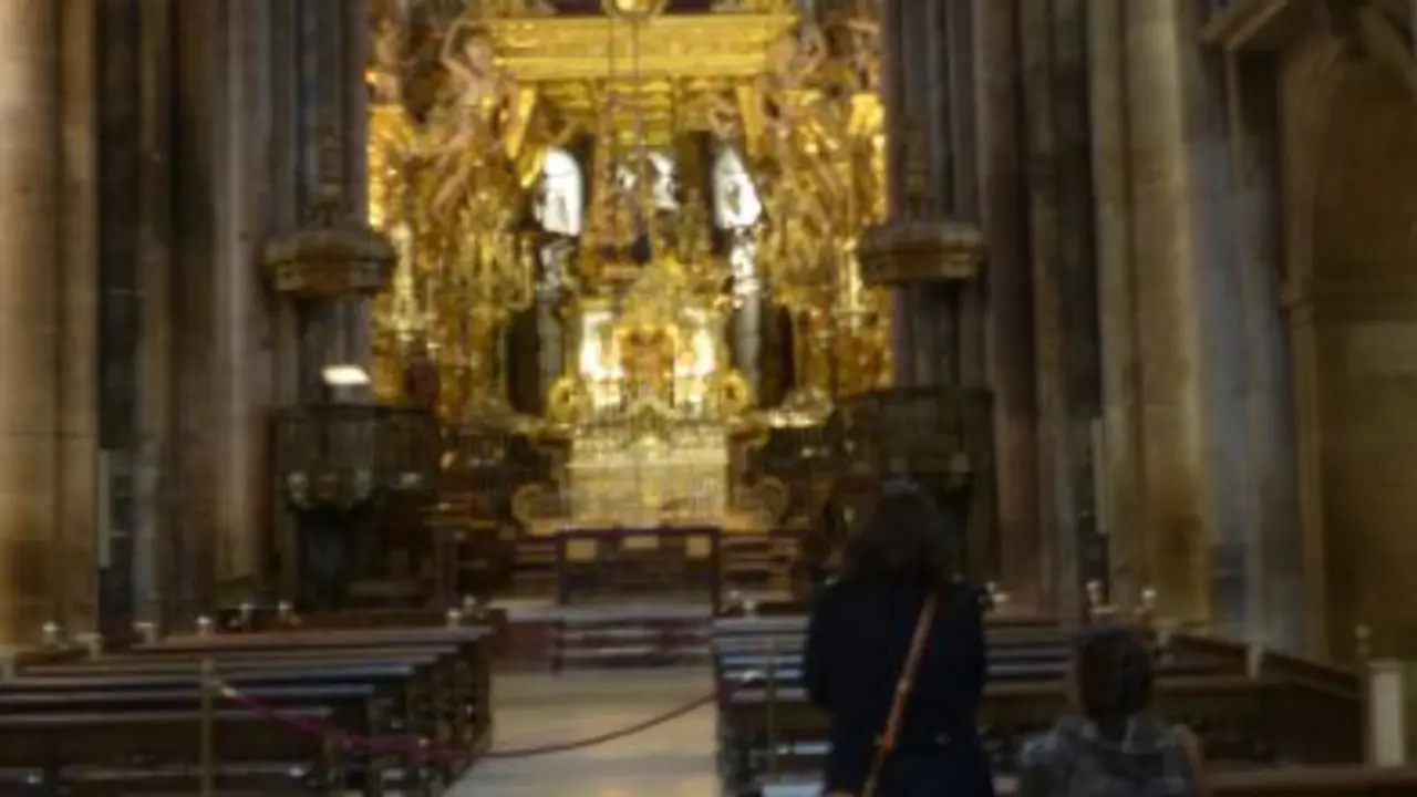 Interior da catedral de Santiago 