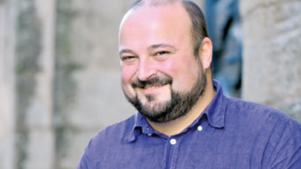 Manuel Gago, comisario da exposici&oacute;n