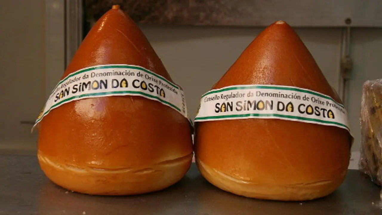 1024px-Queso_San_Sim&oacute;n_Da_costa