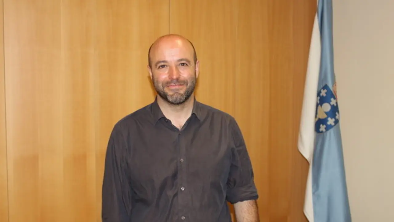 Lu&iacute;s Villares