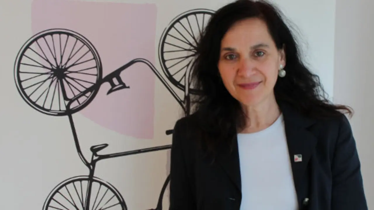Mar&iacute;a Rosa &Aacute;lvarez Prada, a decana do COPG psicolox&iacute;a