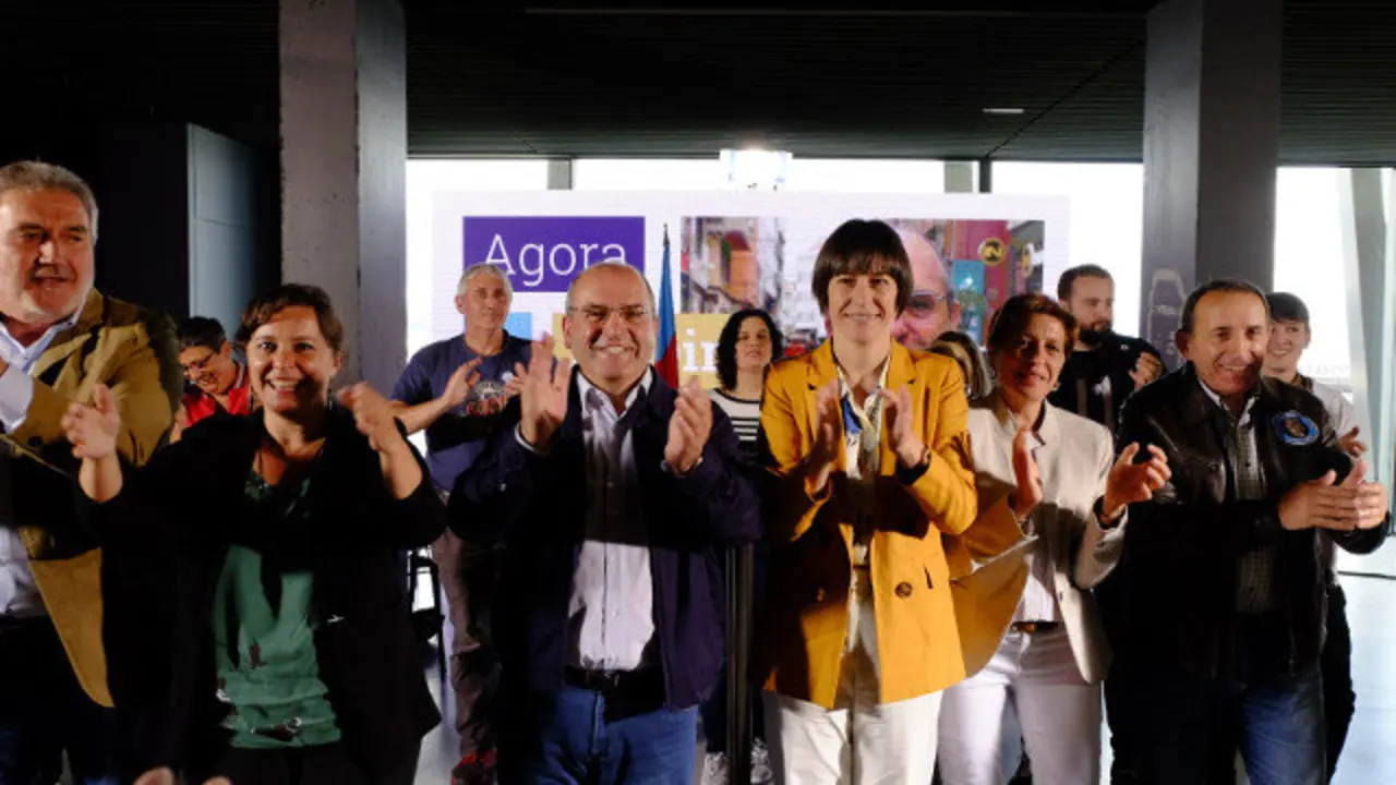 mitin pont&oacute;n ribeira
