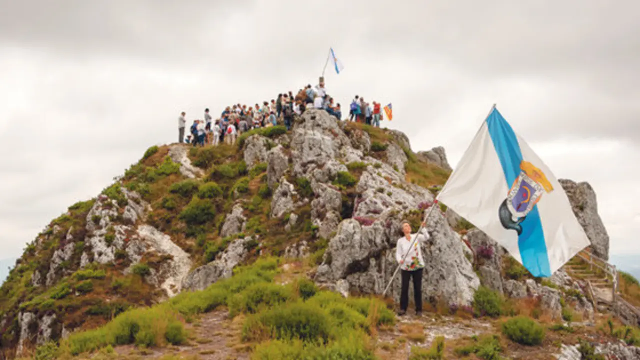 Subida ao Pico Sacro [Imaxe: Xan Muras]