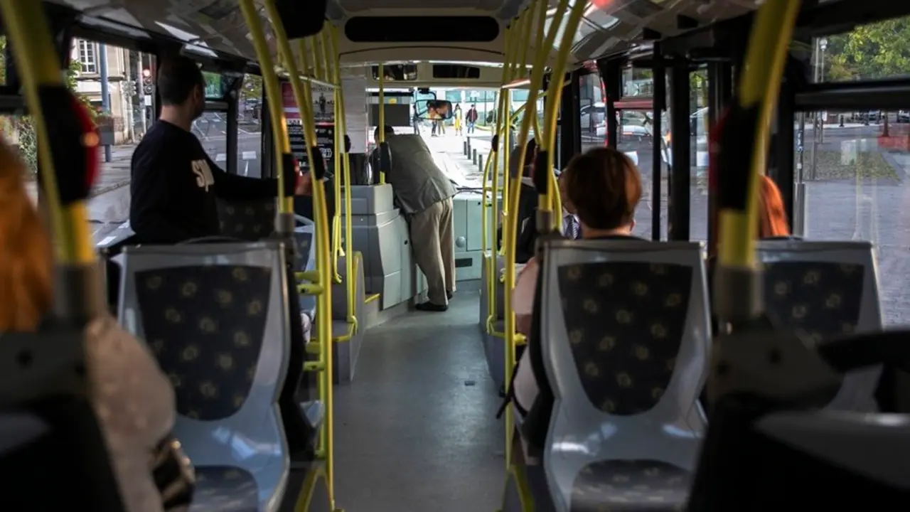 Bus_autob&uacute;s_plan_de_transporte