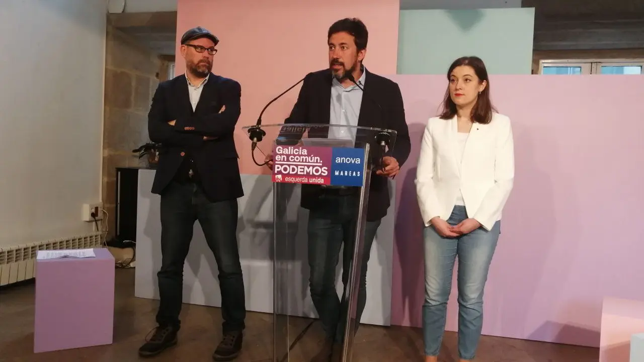 Marti&ntilde;o Noriega, Ant&oacute;n G&oacute;mez-Reino e Eva Solla (N&oacute;s Diario).