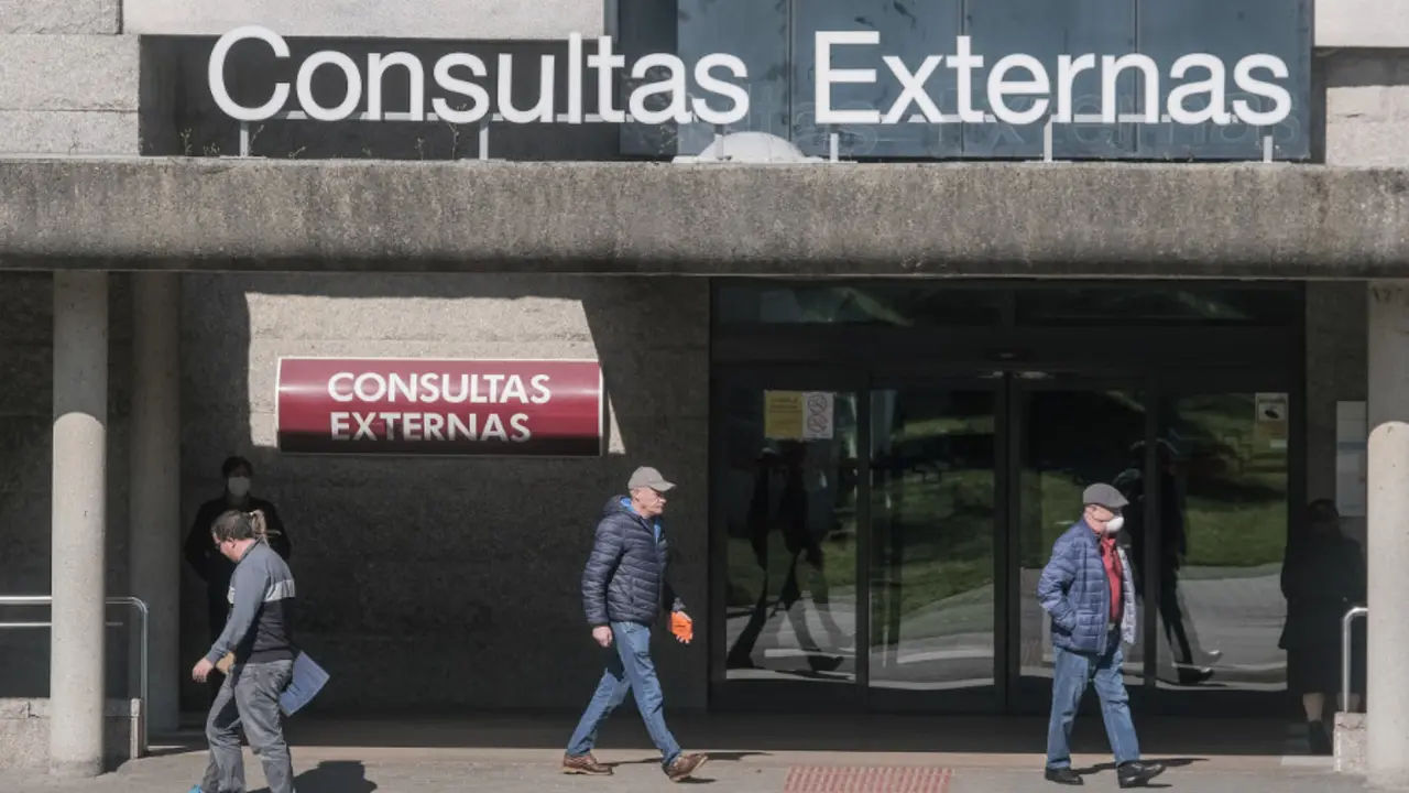Exterior do Chus en Compostela (Arxina).