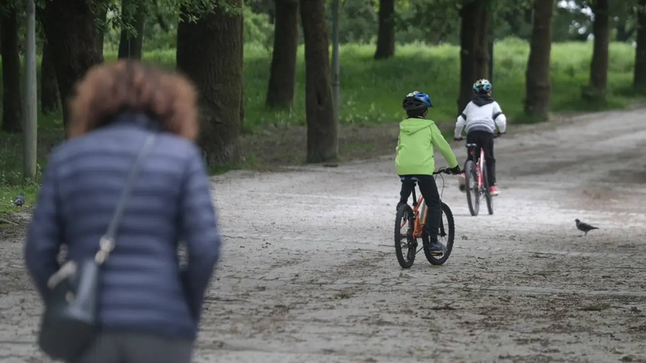 paseo bicis parque