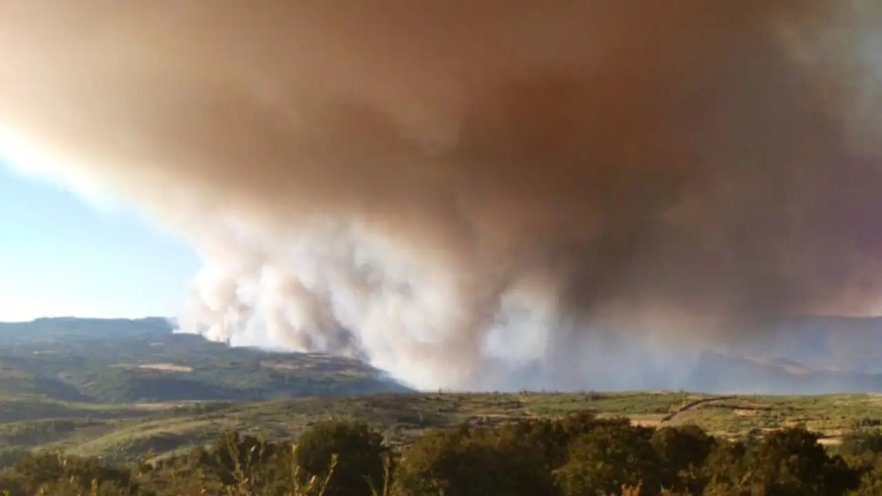 Incendio en Viana do Bolo [BrifLaza].